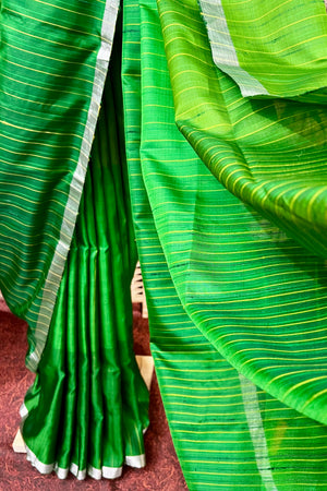 Handwoven Parrot Green light soft silk saree with dupion lines