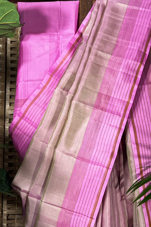 Dual shade Light Beige &  Light Pink handwoven Kanchipuram saree with pink striped border