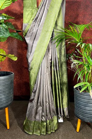 Handwoven Kadua Kunia Banarasi katan silk saree